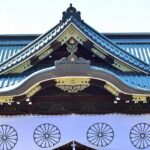 【速報】岸防衛相が靖国神社に参拝  [135853815]