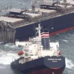 【速報】日本郵船の船が座礁し船体割れ。油が大量流出。八戸港  [896590257]