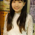 「寒い寒い」小銭しか持っておらず困っていた男性を女子高生が保護  [323057825]