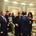 【速報】プーチン総統、ミンスク合意を破棄  [422186189]