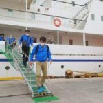 オール沖縄｢尖閣諸島調査船に民間人が乗船していました。まるで観光ツアーだ！抗議する！｣  [844481327]