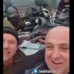 ウクライナ兵士がロシア軍の戦車「T-80」を奪い、乗り回す【動画】  [415121558]