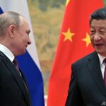 中国外相「ロシアの道連れは嫌だ…ロシアの道連れは嫌だ…ロシアの道連れは嫌だ…」  [754019341]