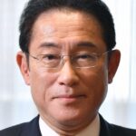 岸田首相　モデルナで３回目ワクチン接種  [329591784]