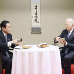 【焼肉】バイデン大統領と岸田首相、東京「八芳園」で夕食  [769643272]
