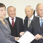乃木坂メンバーはなぜ井上の舞台を見に行かないのか